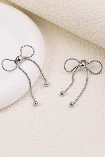 18K STAINLESS STEEL TARNISH FREE BOW EARRINGS |