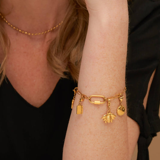 Howard's - Narelle Waterproof 18K Gold Bee Charm