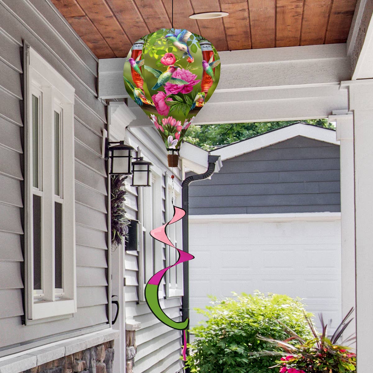 Briarwood Lane - Deluxe Hummingbird Feeder Hot Air Balloon Spinner