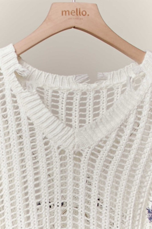 Mello Distressed Star Knit Pullover