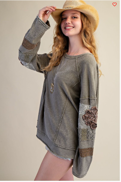 APRIL INSIDE OUT WASHED TERRY PULLOVER