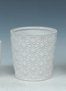 PORCELAIN POT WITH HOLE