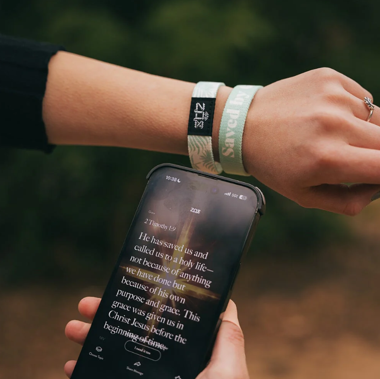ZOX - Saved By Grace Bible Verse Bracelet