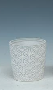 PORCELAIN POT WITH HOLE