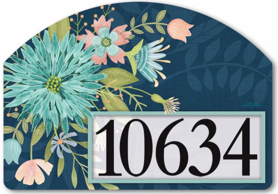 Floral Reflection Yard Design