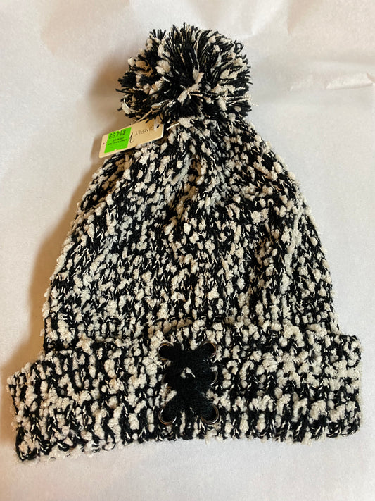 Soft Criss Cross Hat