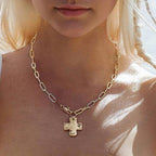 JOSSLYN by wall to wall - NOTABLE HAMMERED CROSS FRONT TOGGLE NECKLACE |
