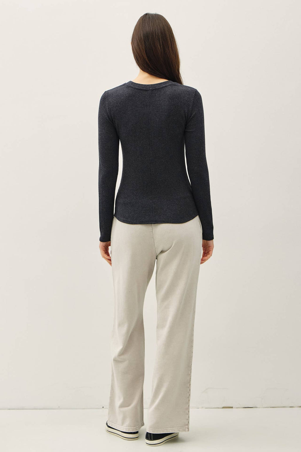 MODAL CLASSIC RIBBED LONGSLEEVE HENLEY BASIC TOP