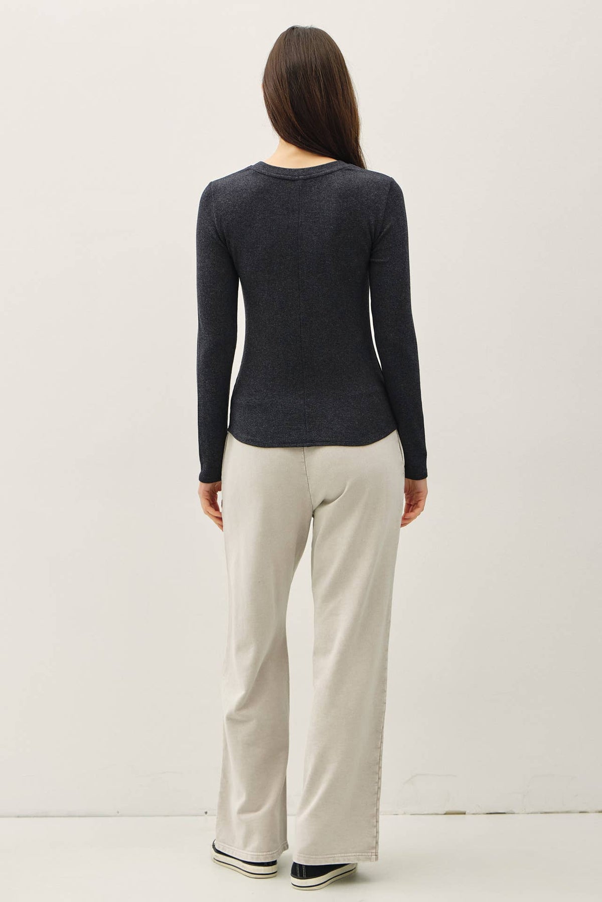 MODAL CLASSIC RIBBED LONGSLEEVE HENLEY BASIC TOP