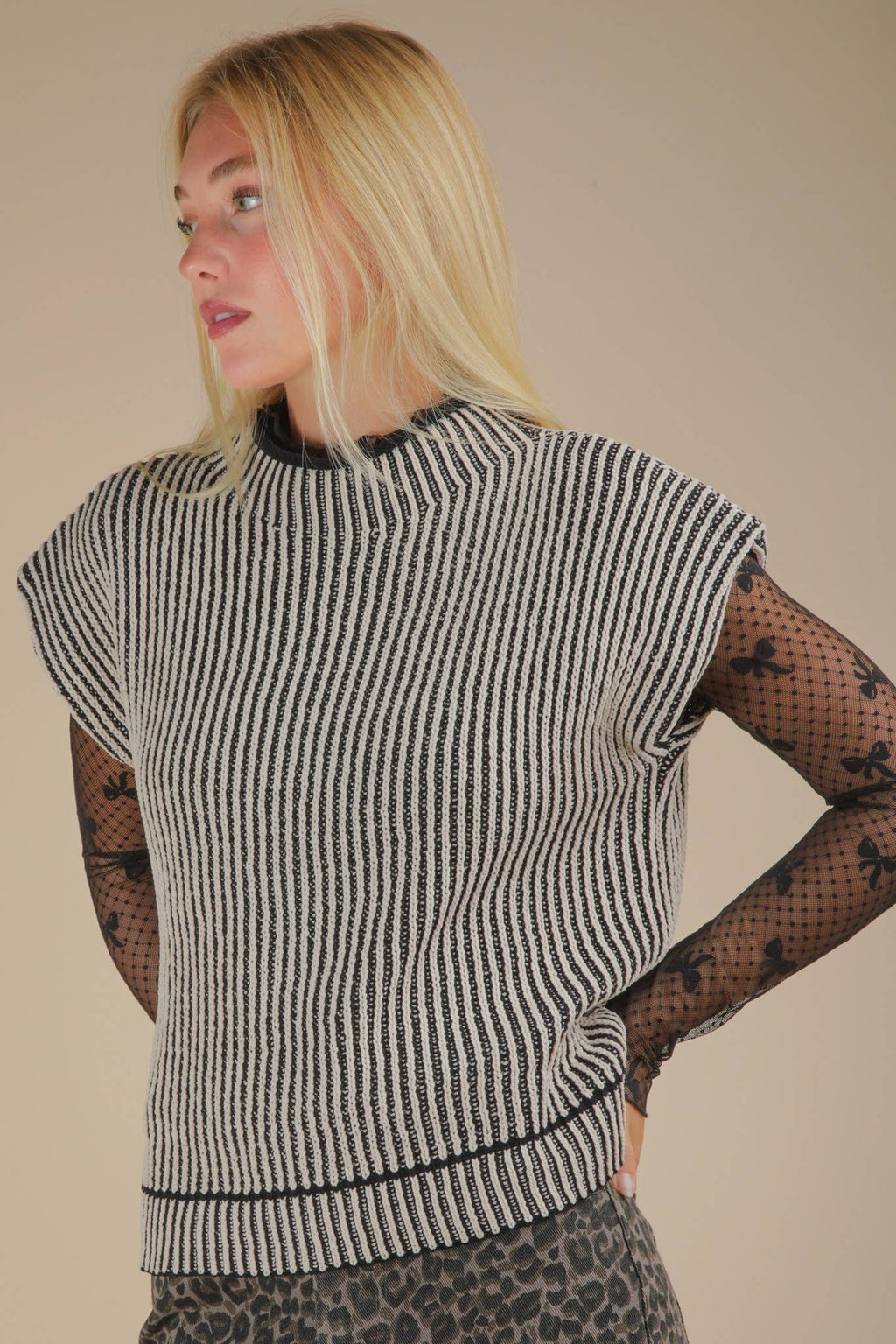 Two Tone Ribbed Knit Sweater Vest