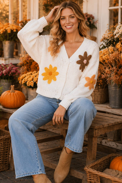 Main Strip - Flower Embroidered Cardigan