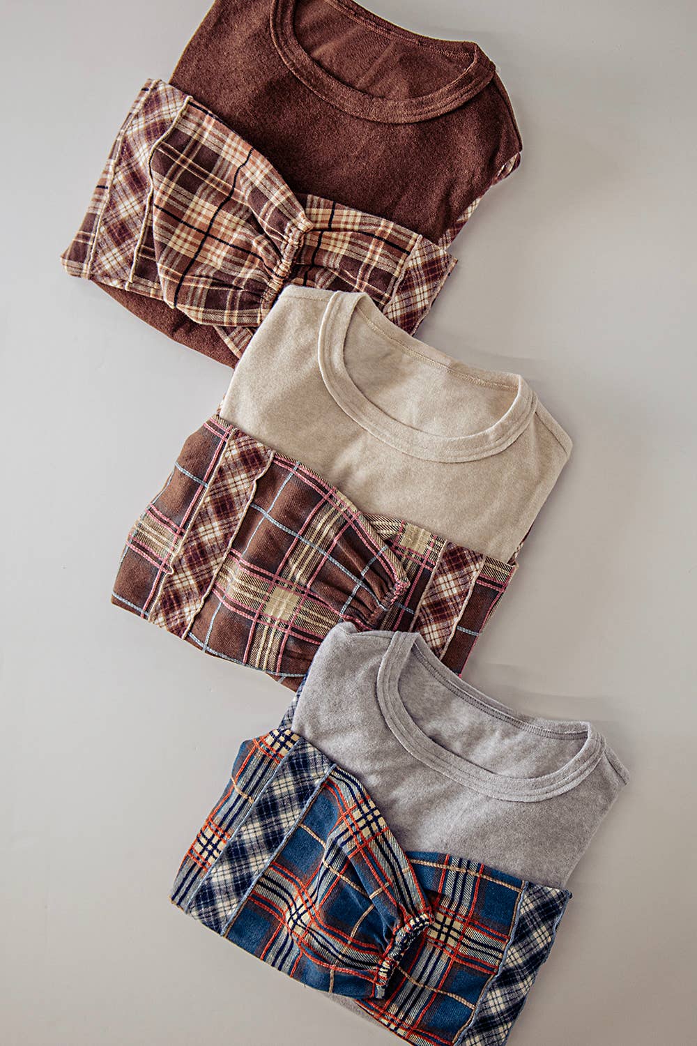 Havanah Contrast Plaid Sleeve Top