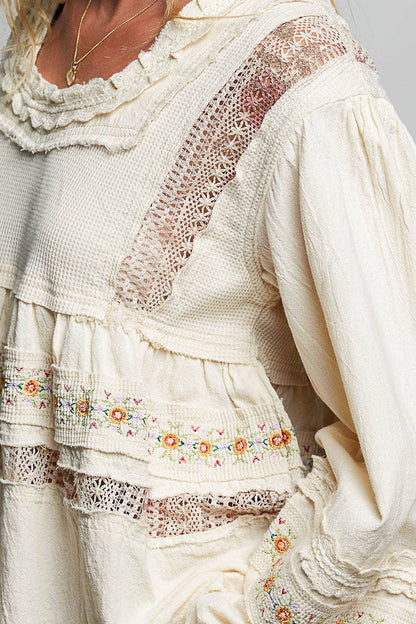 Pol Clothing - Embroidery Lace Contrast Square Neck Long Sleeve top
