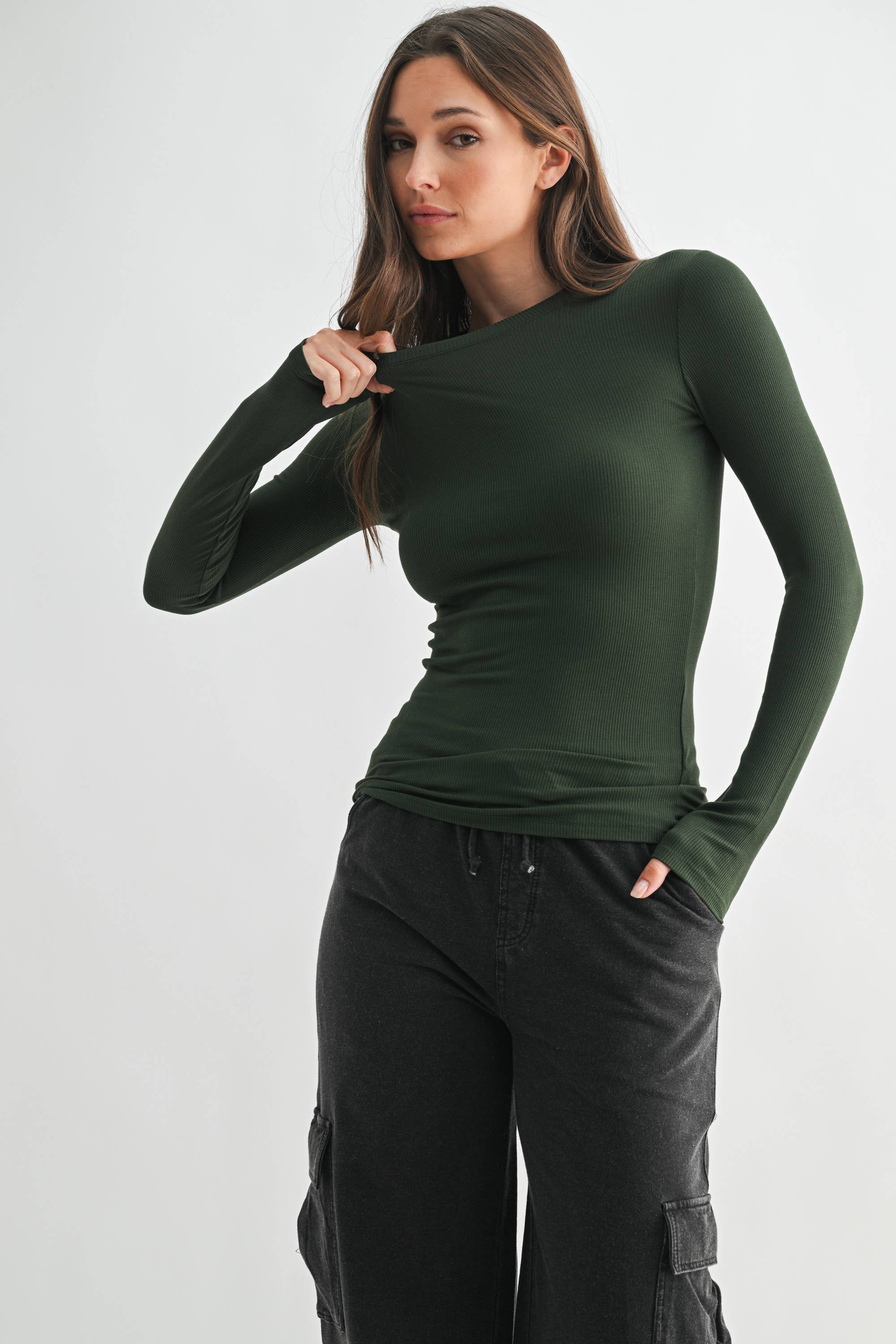 Essential Long-Sleeved Micro-Ribbed Athleisure Top Mono-B