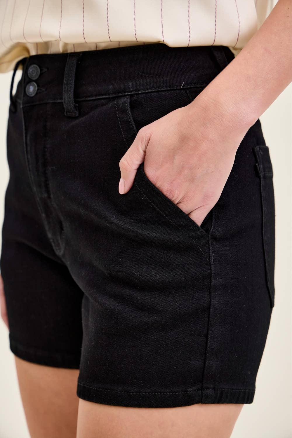 Judy Blue Jeans - HW Trouser Short