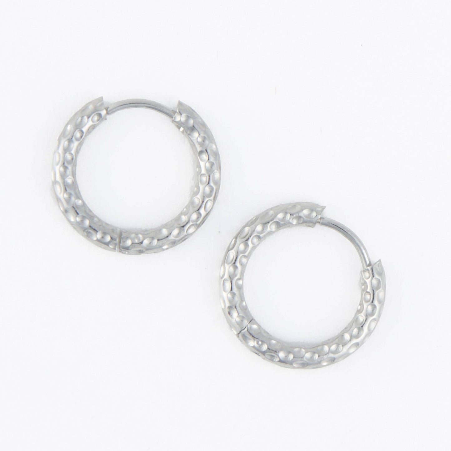 Howard's - Waterproof Earrings Hammered Huggie Hoop in Gold & Steel