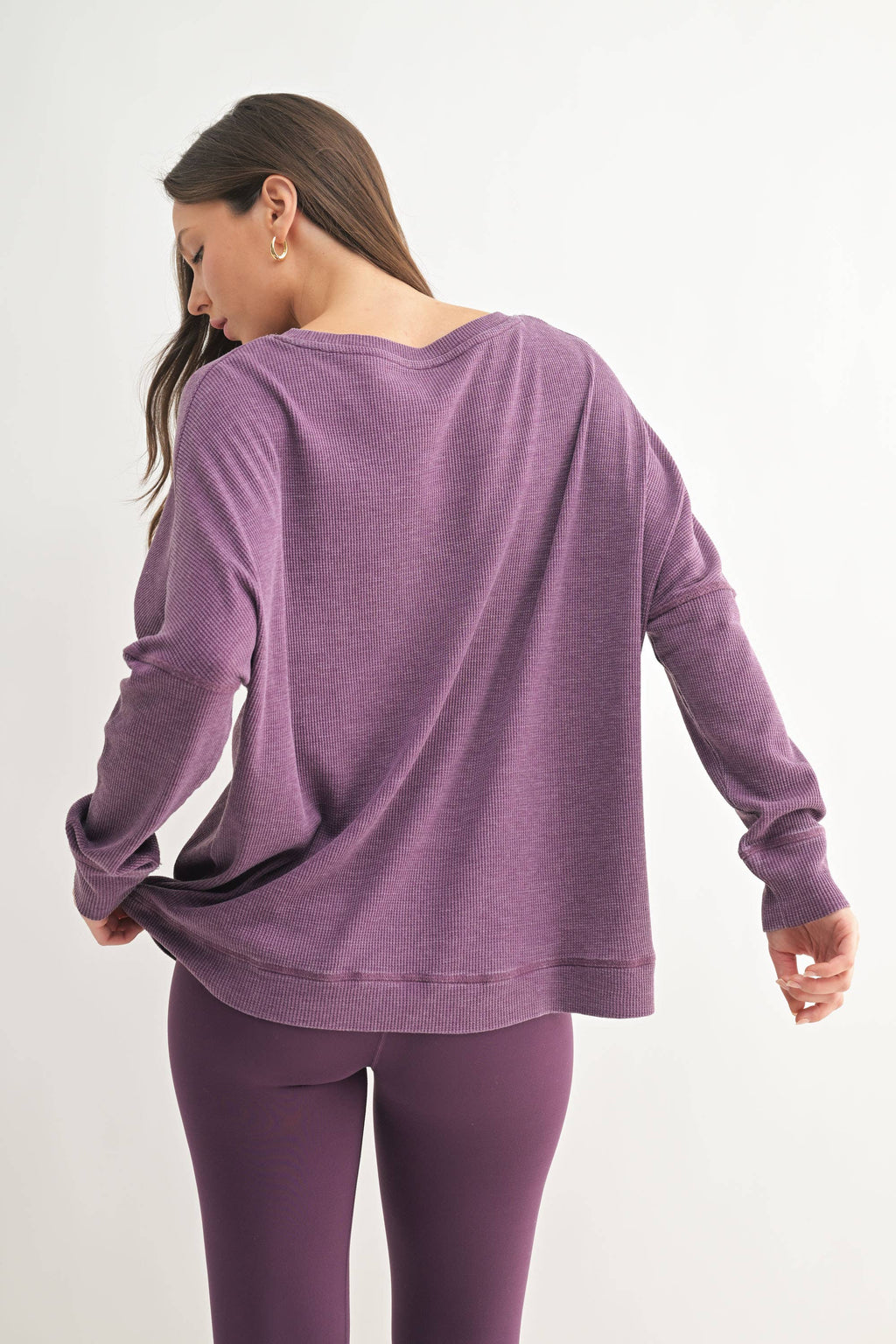 Waffle Ribbed Round Neck Pullover Mono B