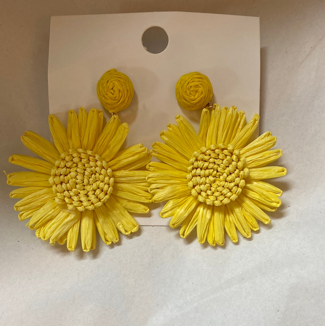 Daisy Raffia Earrings