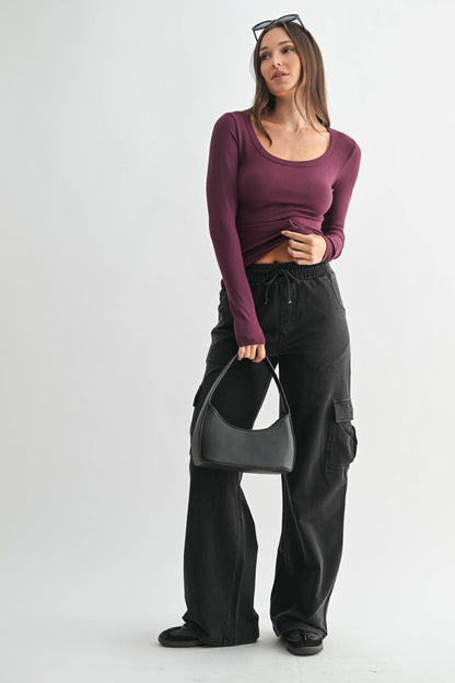 Scoop Neck Micro-Ribbed Long Sleeve Top Mono B