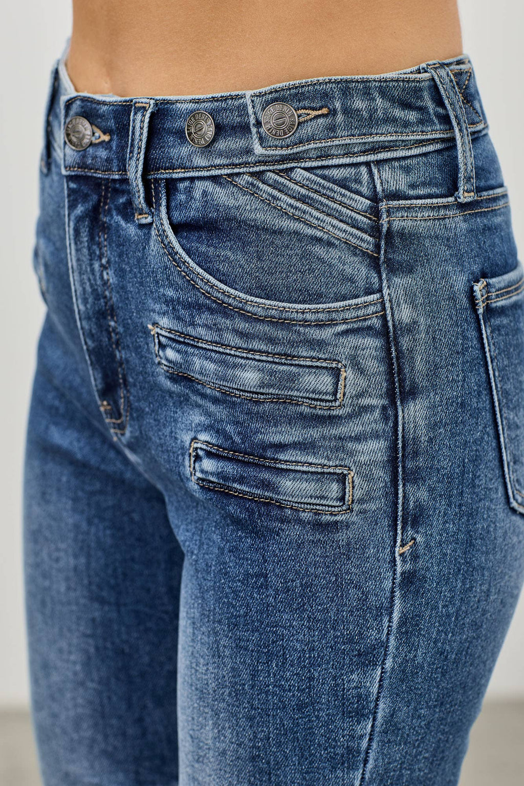 SAIGE DENIM MID RISE SKINNY CROP
