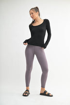 Scoop Neck Micro-Ribbed Long Sleeve Top Mono B