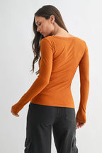 Scoop Neck Micro-Ribbed Long Sleeve Top Mono B