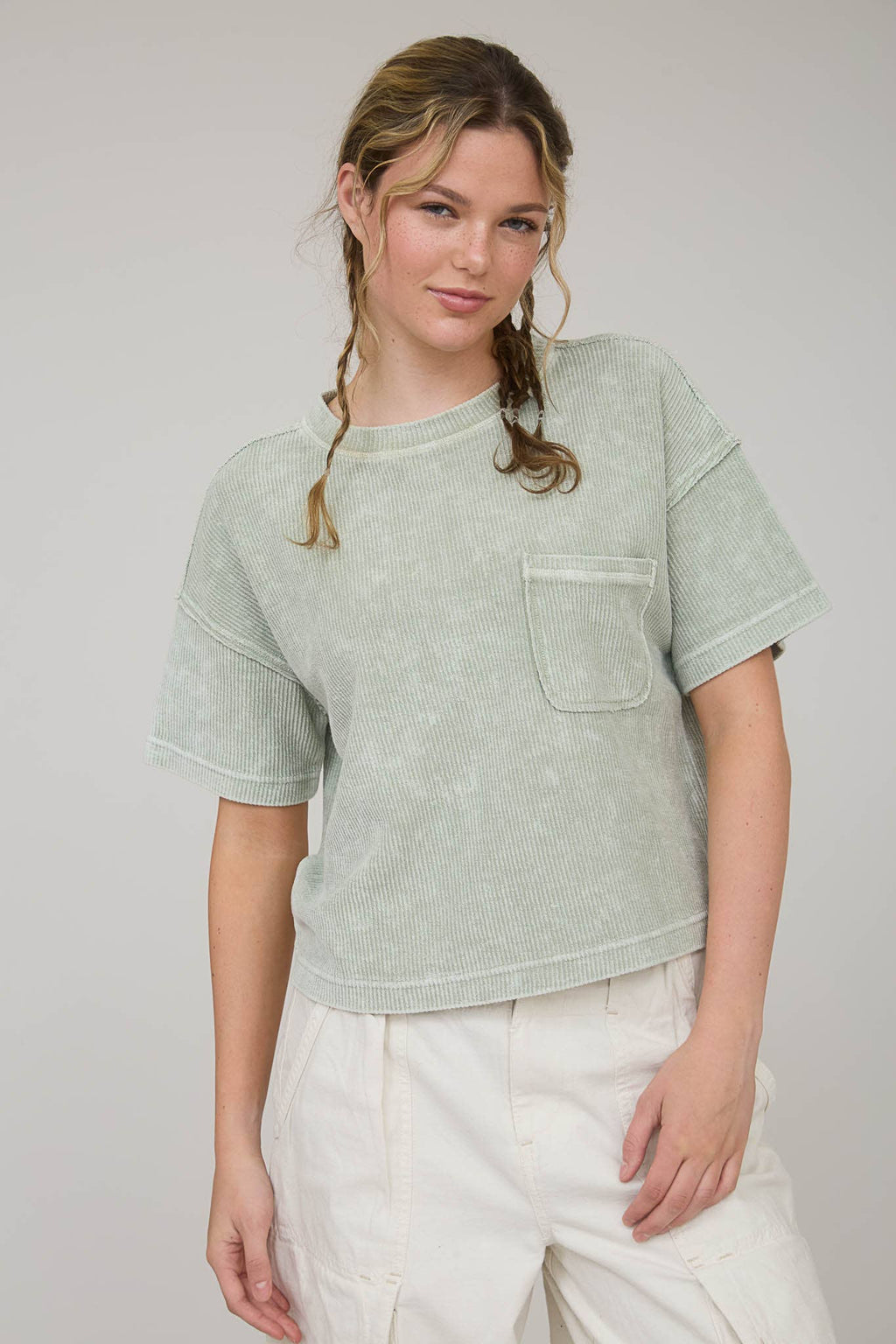 Everyday WASHED RIBBED SHORT SLEEVE TEE WITH POCKET