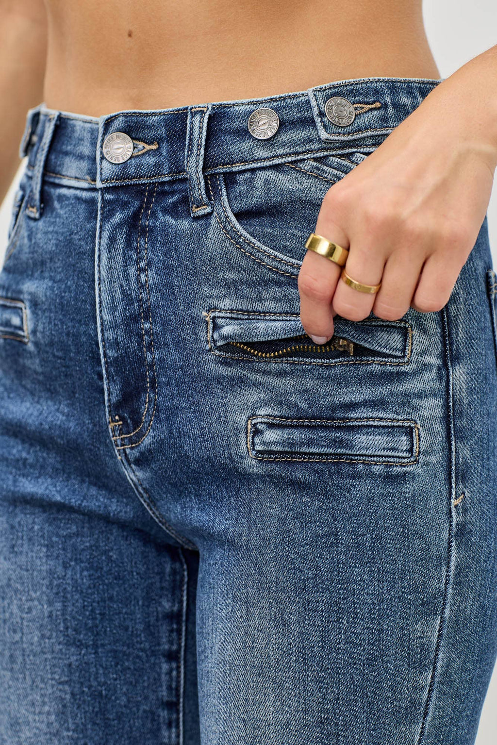SAIGE DENIM MID RISE SKINNY CROP