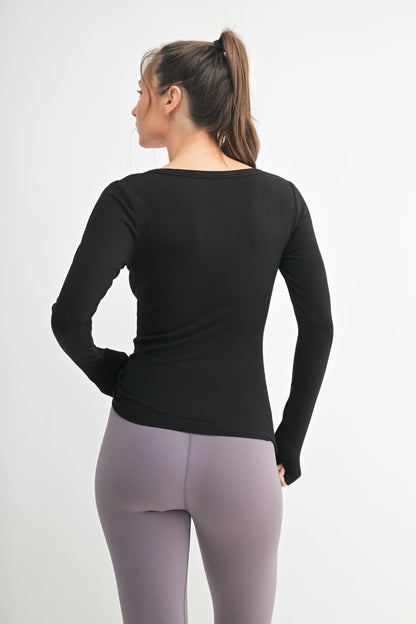Scoop Neck Micro-Ribbed Long Sleeve Top Mono B