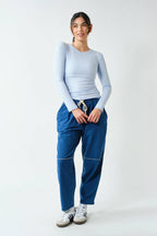 Essential Long-Sleeved Micro-Ribbed Athleisure Top Mono-B