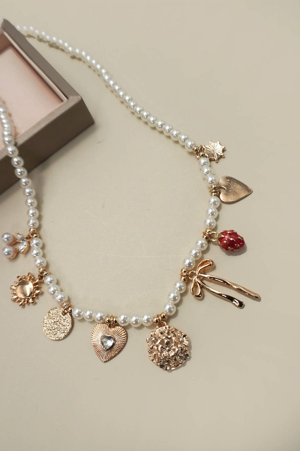 PEARL BEADED BOW STRAWBERRY CHERRY NECKLACE