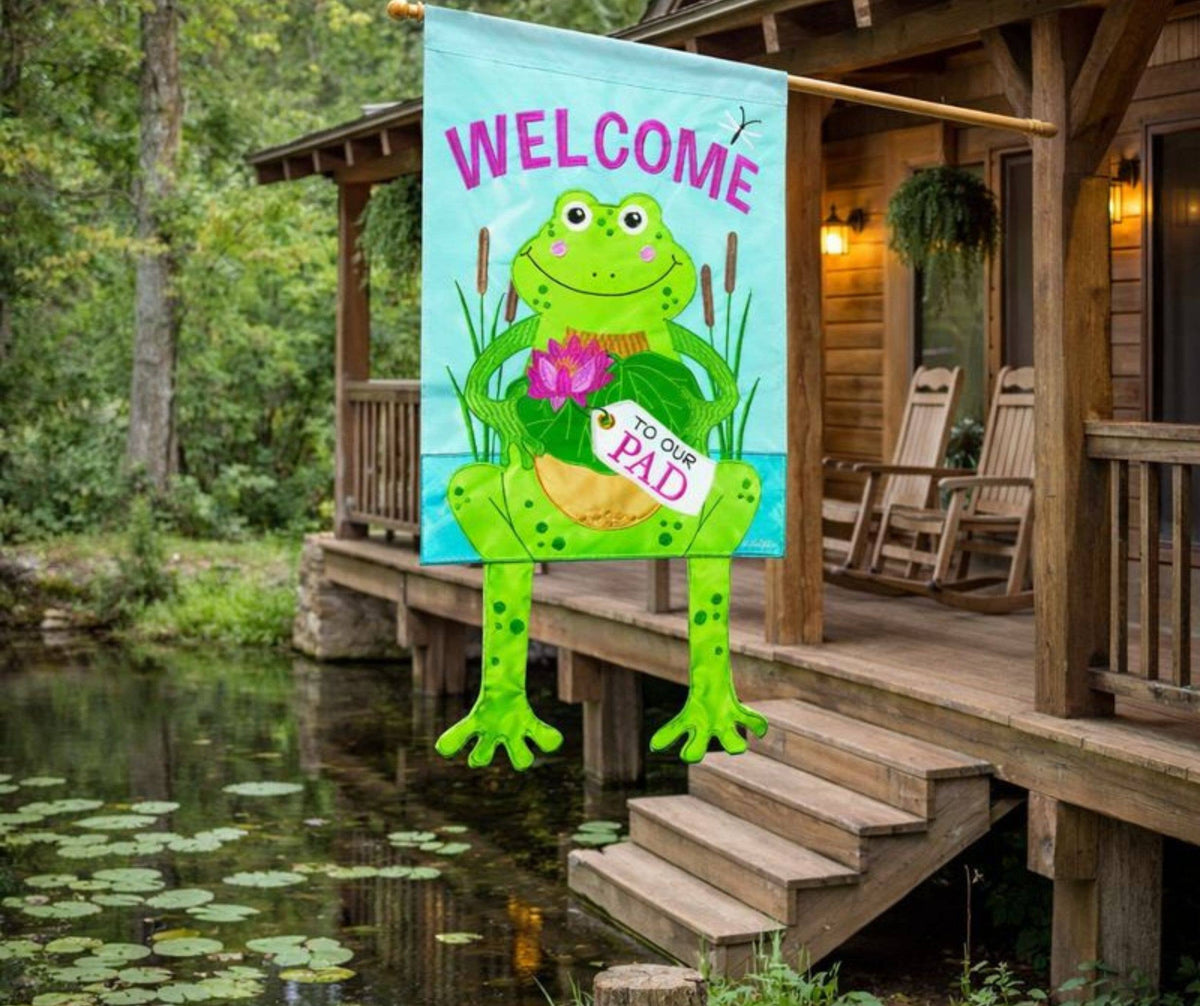 Magnolia - Large Crazy Leg Frog Welcome