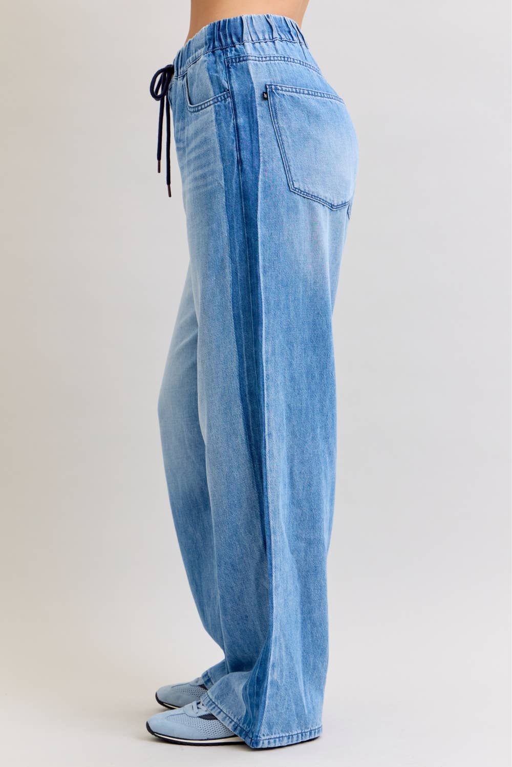 Judy Blue Jeans - HW Wilhemina Elastic WB & Side Panel