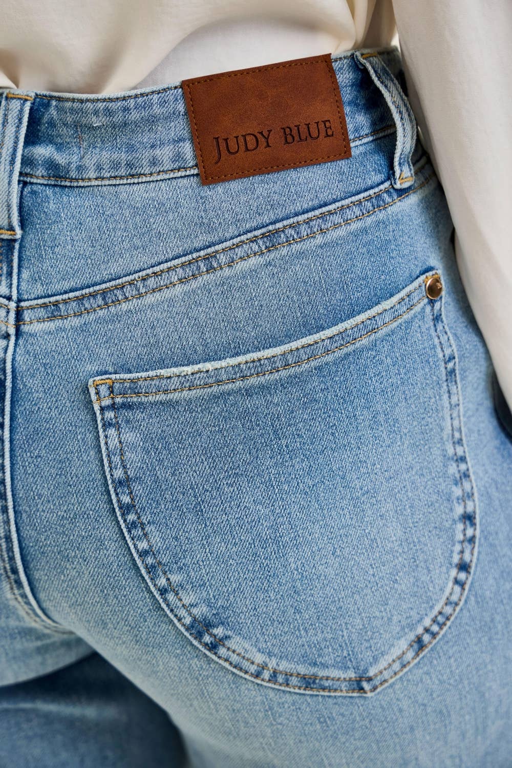 Judy Blue Jeans - HW ANGELINA Column w/ Harness Trim MD Crisp Blue