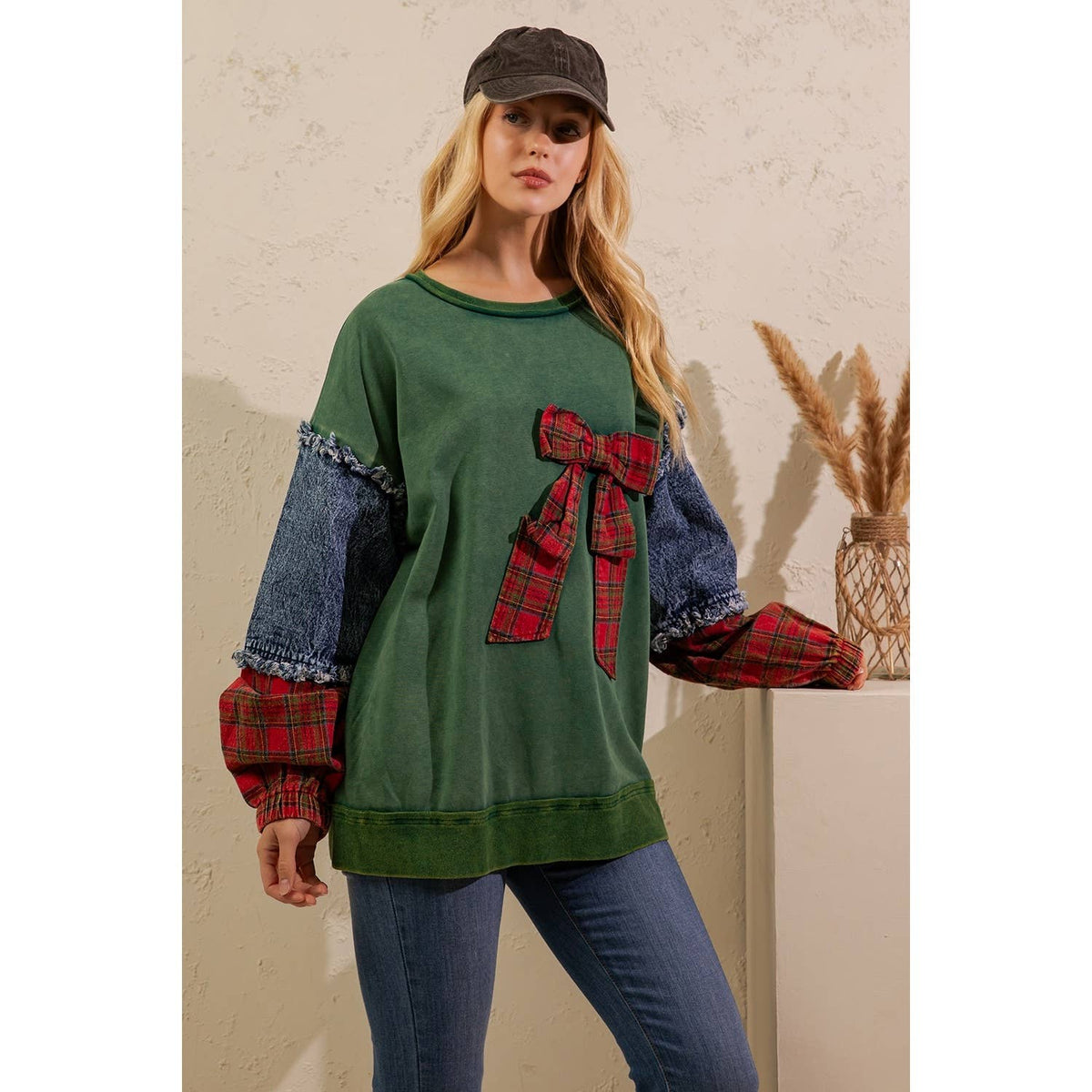 Sage + Fig - PLAID BOW DENIM SLEEVE PULLOVER (ST8117)