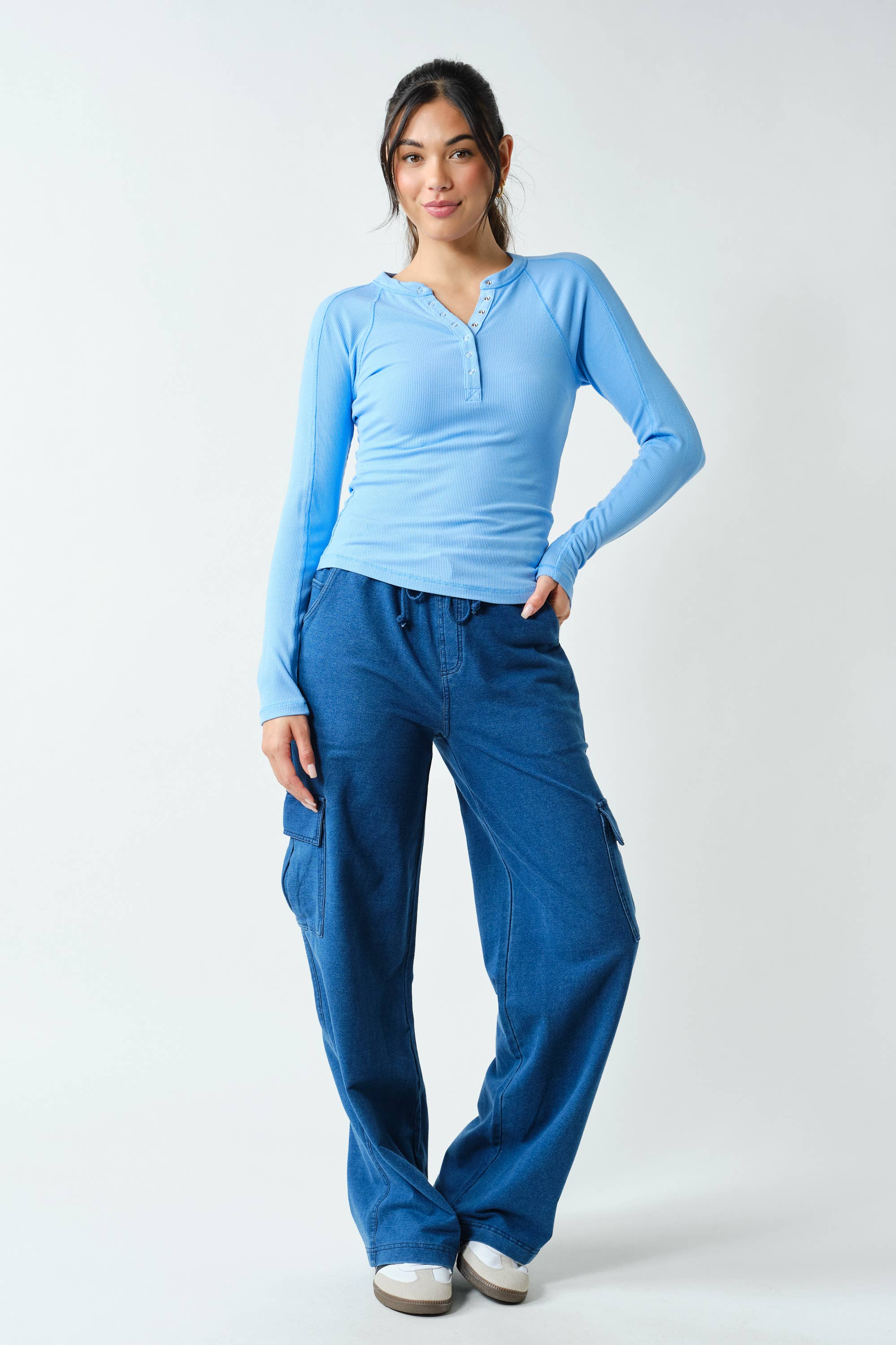 Essential Long-Sleeved Micro-Ribbed Henley Top-Mono B