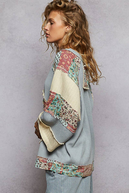 Pol Clothing - Round neck printed peace patch overlock stitch knit top