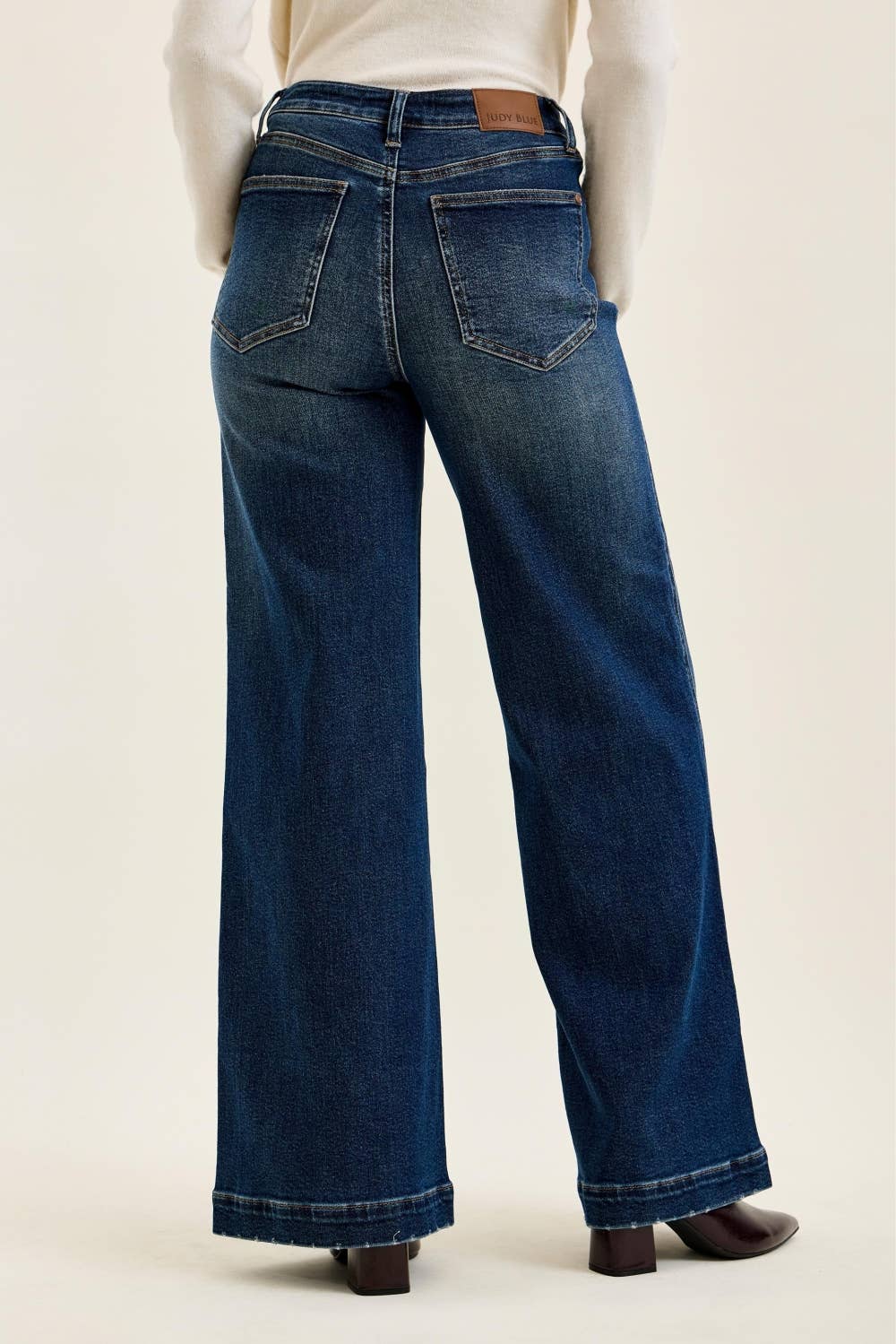 Judy Blue Jeans - HW "LUX" Retro Wide w/ Front Tab Closure DK Fade Indigo