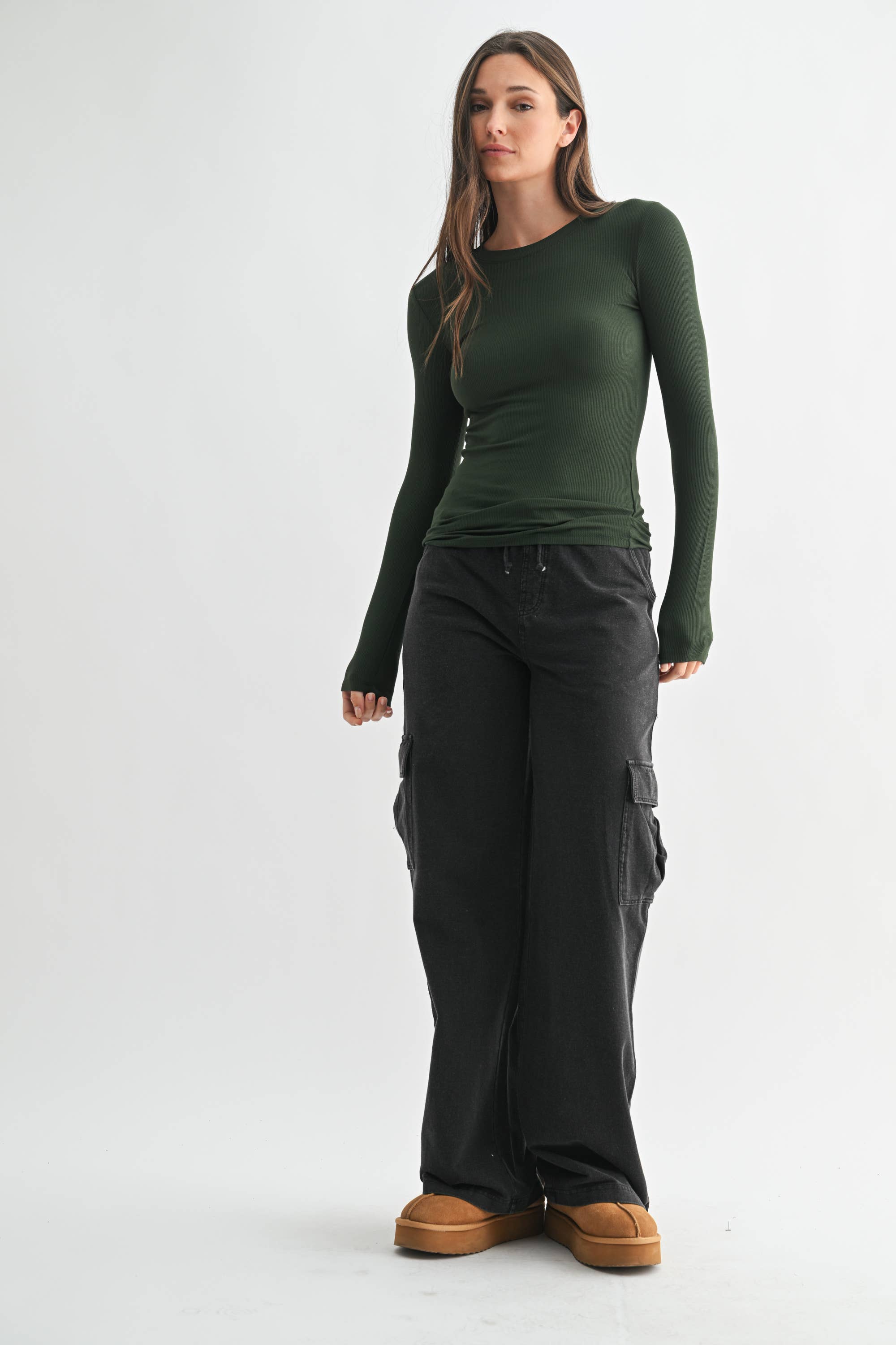 Essential Long-Sleeved Micro-Ribbed Athleisure Top Mono-B