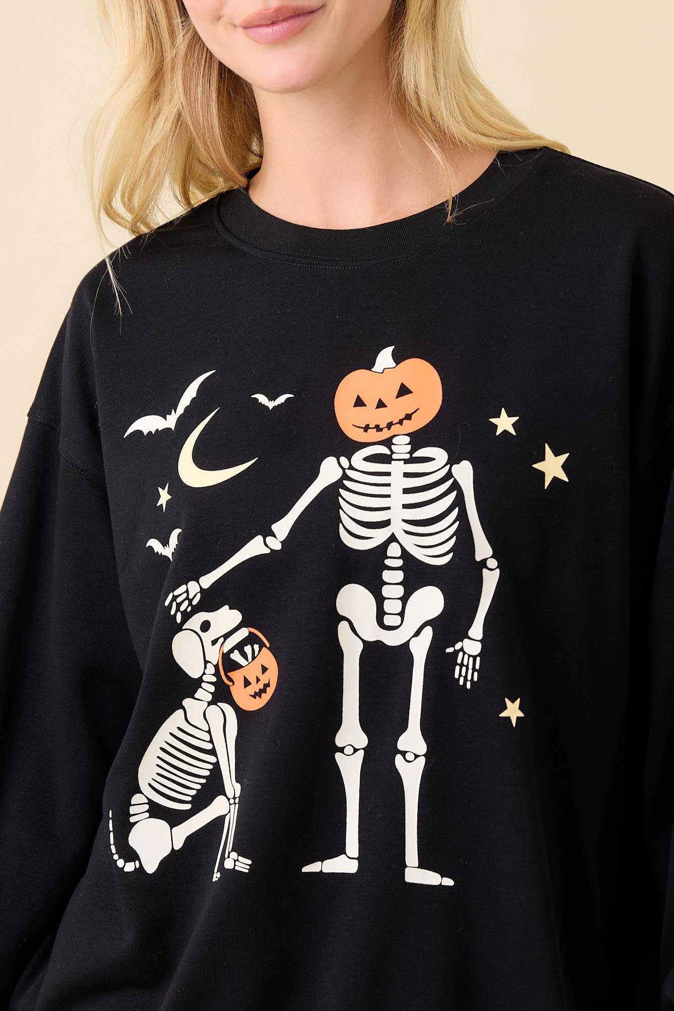 Main Strip - Halloween Pumpkin Skeleton Printed Graphic Crewneck