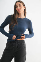 Essential Long-Sleeved Micro-Ribbed Athleisure Top Mono-B