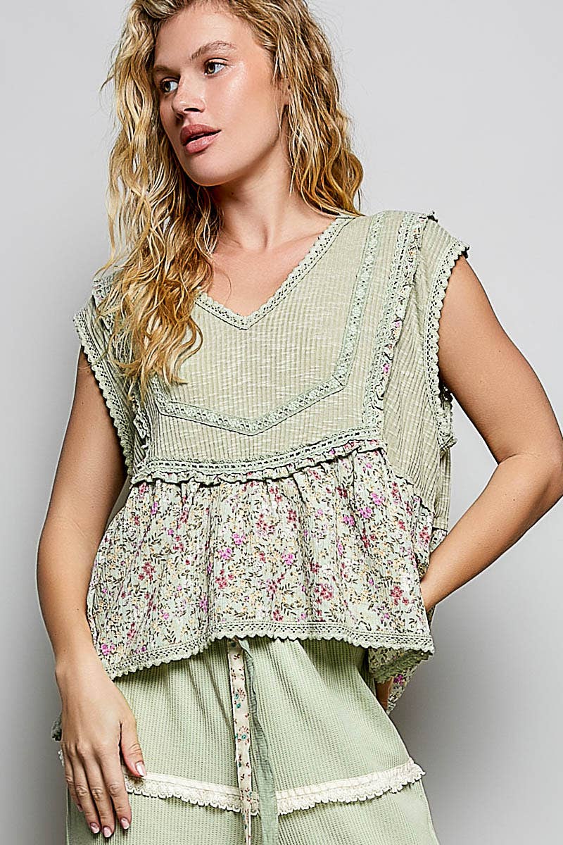 Pol Clothing - V-neck Floral Pattern Trim Ruffle Rib Knitted Sleeveless Top