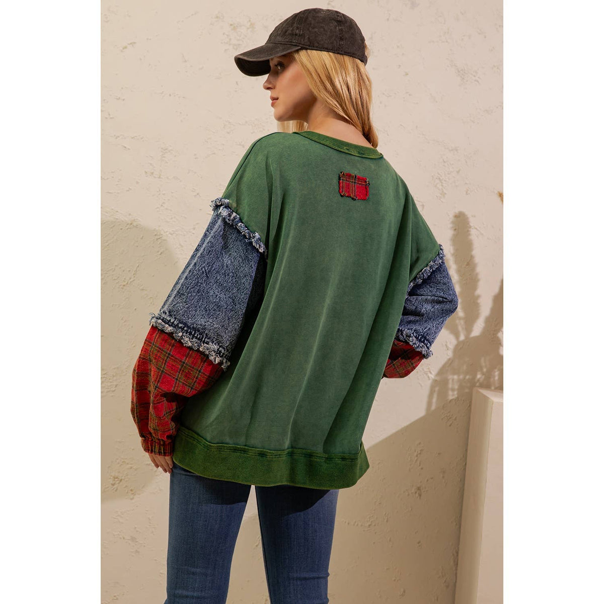 Sage + Fig - PLAID BOW DENIM SLEEVE PULLOVER (ST8117)