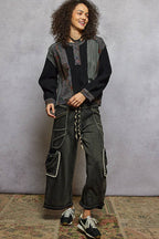 Pol Clothing - Round neck thermal printed contrast knit top