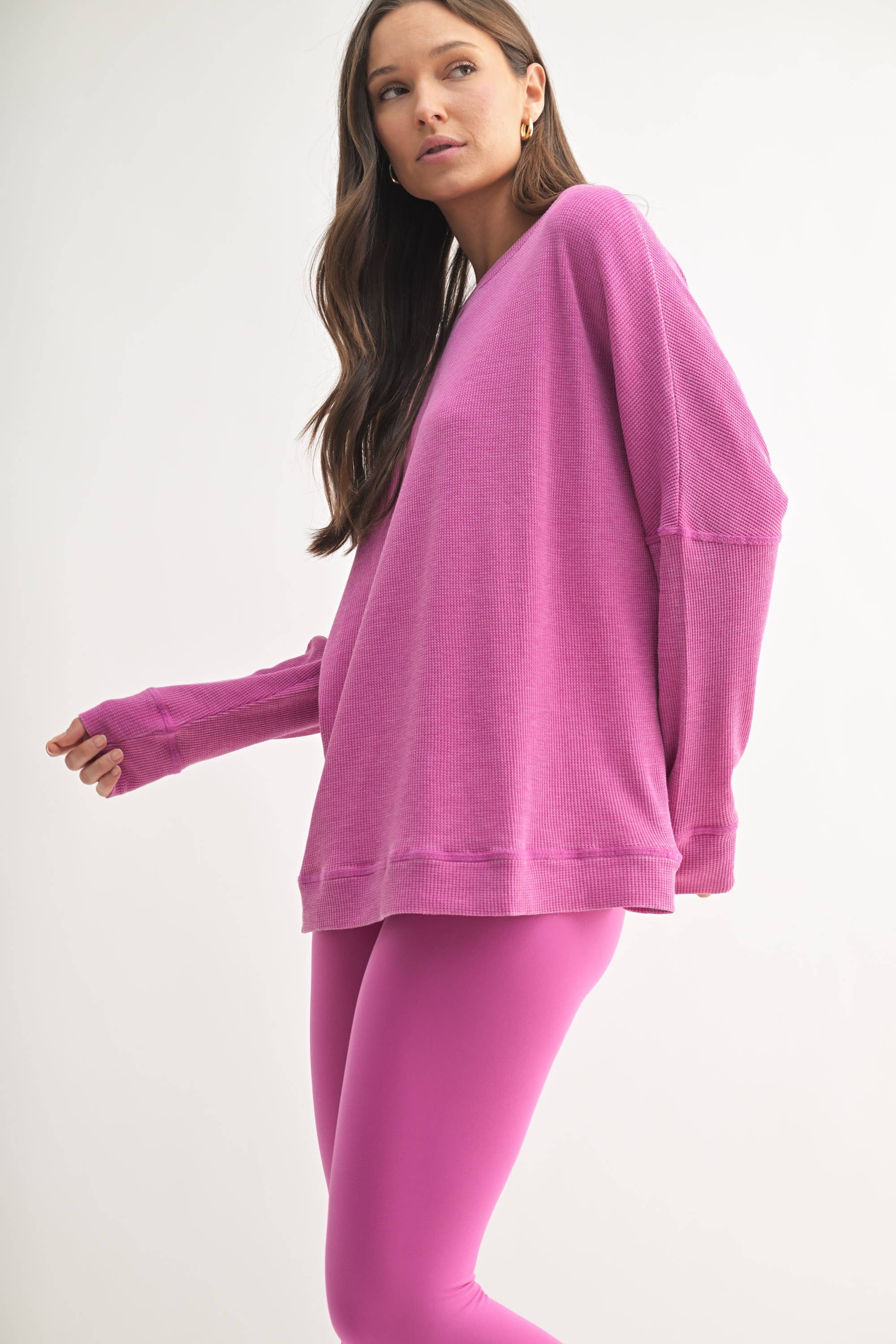 Waffle Ribbed Round Neck Pullover Mono B