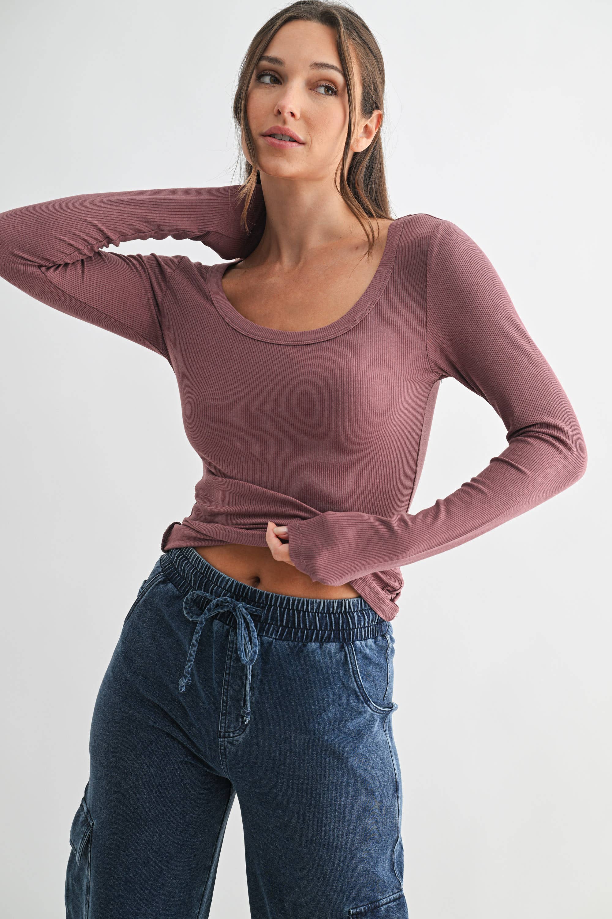 Scoop Neck Micro-Ribbed Long Sleeve Top Mono B