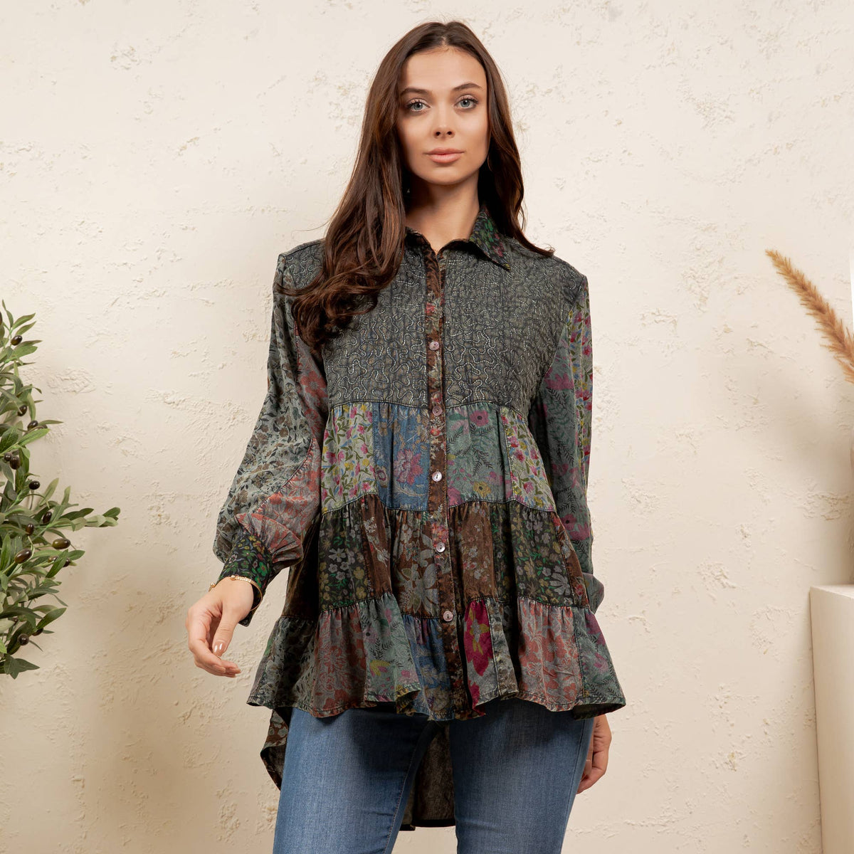 Young Threads - Vintage Floral Boho Ruffle Hem Button Down Tunic Top NEW