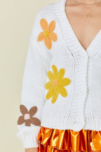 Main Strip - Flower Embroidered Cardigan