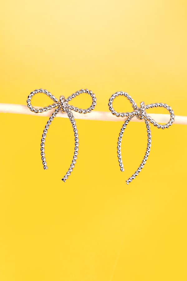 ROPE BOW DESIGN STUD EARRINGS |