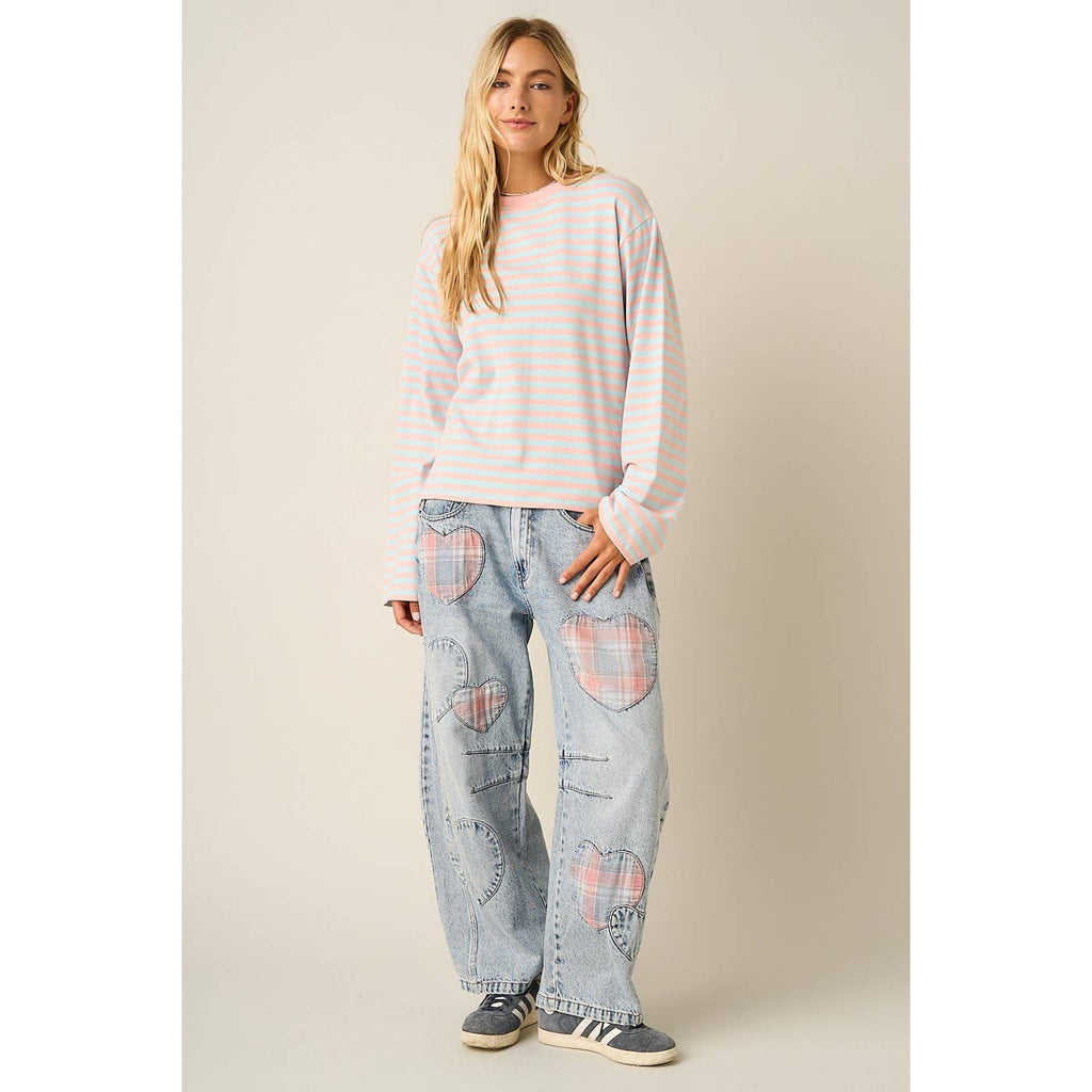 PLAID HEART PATCH BARREL LEG JEANS